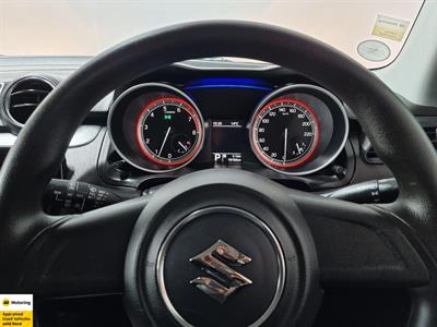 2017 Suzuki Swift - Thumbnail