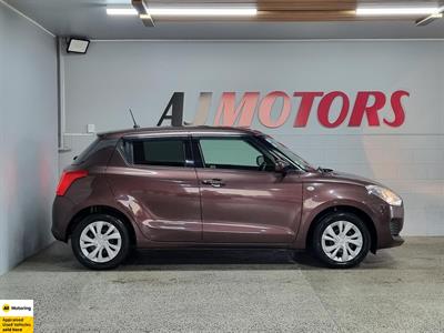 2017 Suzuki Swift - Thumbnail