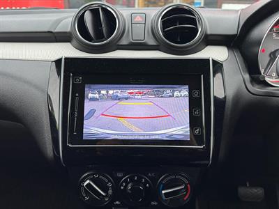 2021 Suzuki Swift - Thumbnail
