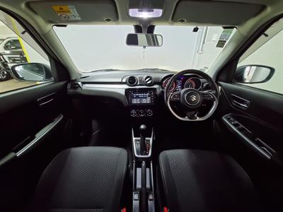 2019 Suzuki Swift - Thumbnail
