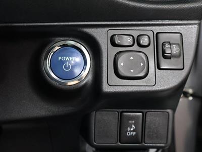 2014 Toyota Aqua - Thumbnail