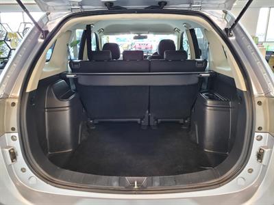 2013 Mitsubishi Outlander - Thumbnail