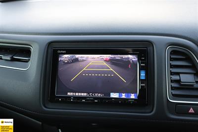 2017 Honda Vezel - Thumbnail