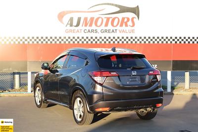 2017 Honda Vezel - Thumbnail