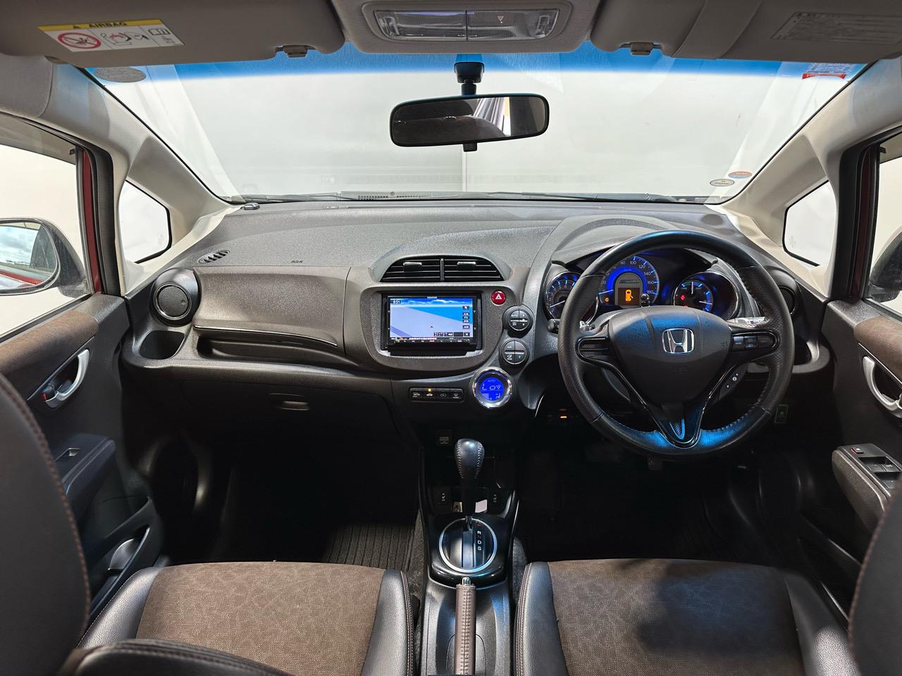 2013 Honda fit shuttle