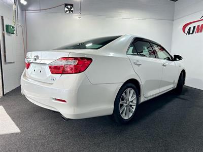 2012 Toyota Camry - Thumbnail