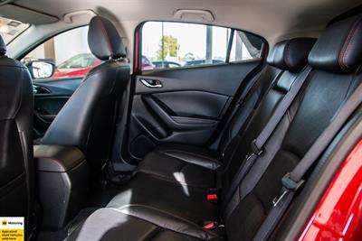 2014 Mazda Axela - Thumbnail