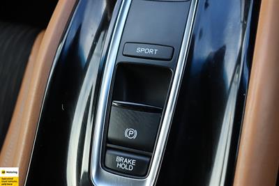 2018 Honda Vezel - Thumbnail