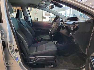 2018 Toyota Aqua - Thumbnail