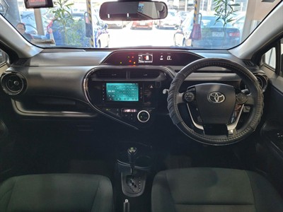 2018 Toyota Aqua - Thumbnail