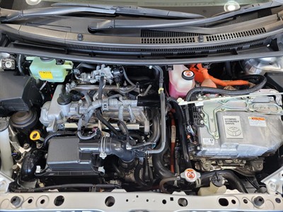 2018 Toyota Aqua - Thumbnail