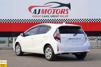 2020 Toyota Aqua - Thumbnail