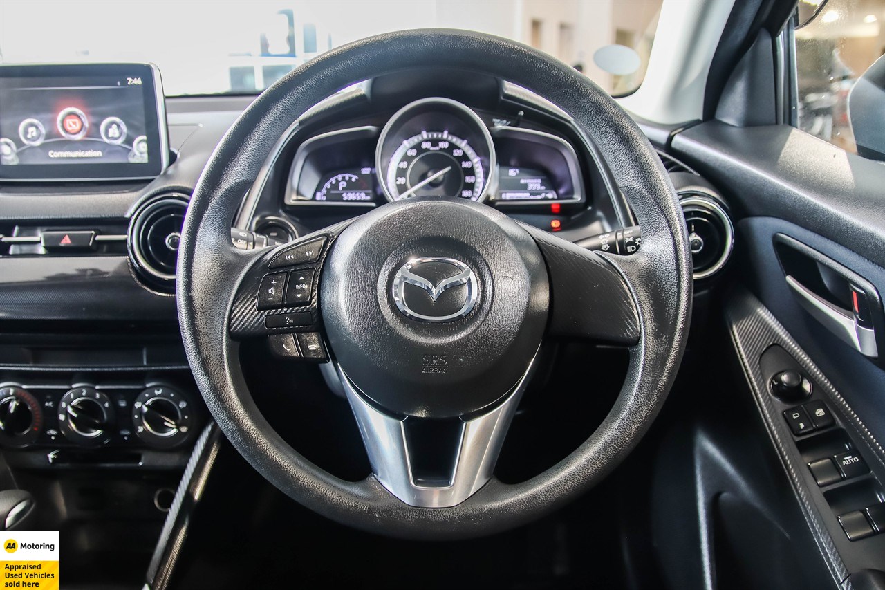 2016 Mazda Demio