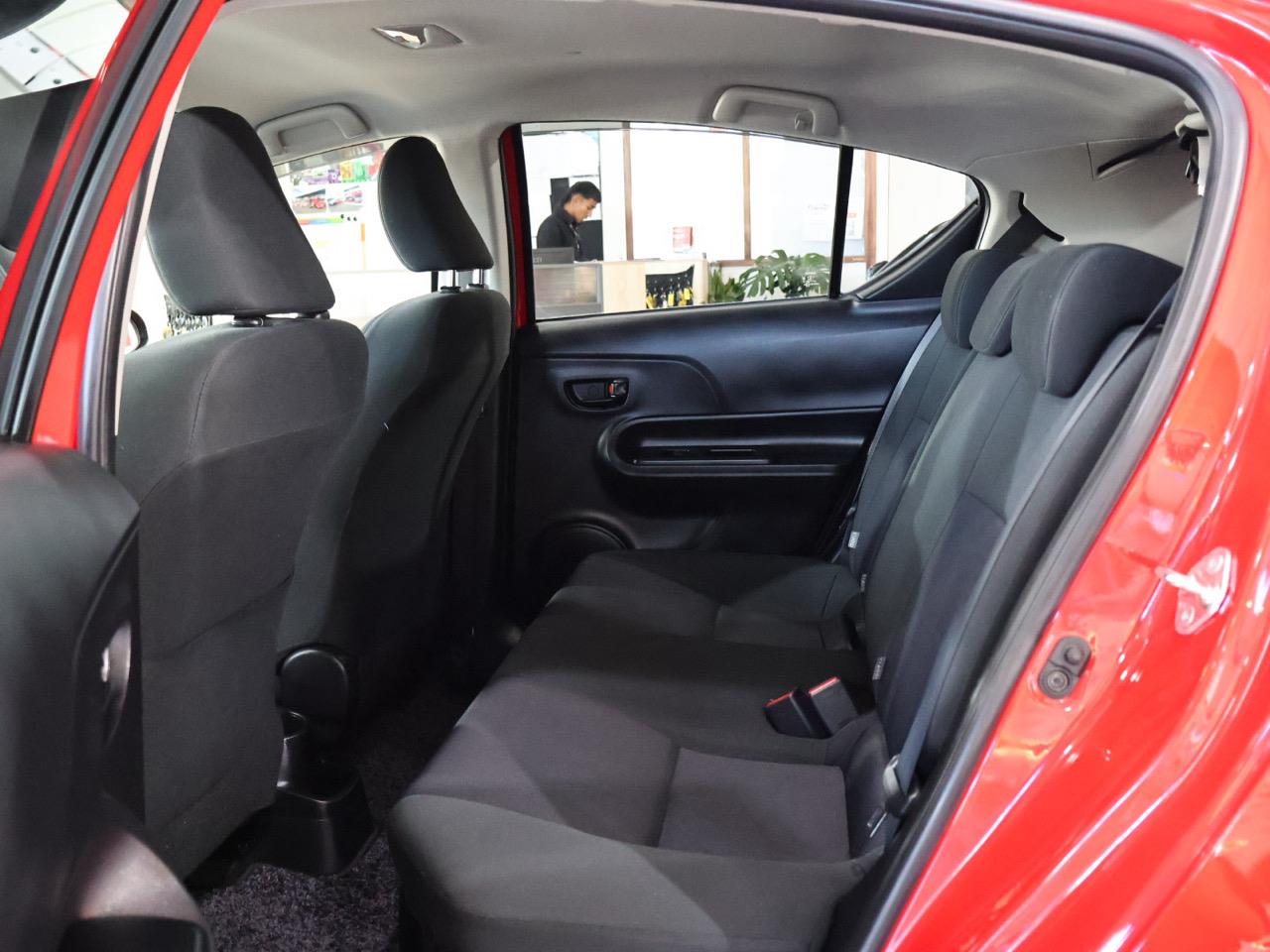 2015 Toyota Aqua