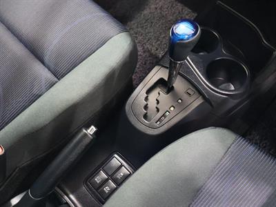 2015 Toyota Aqua - Thumbnail