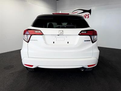 2015 Honda Vezel - Thumbnail