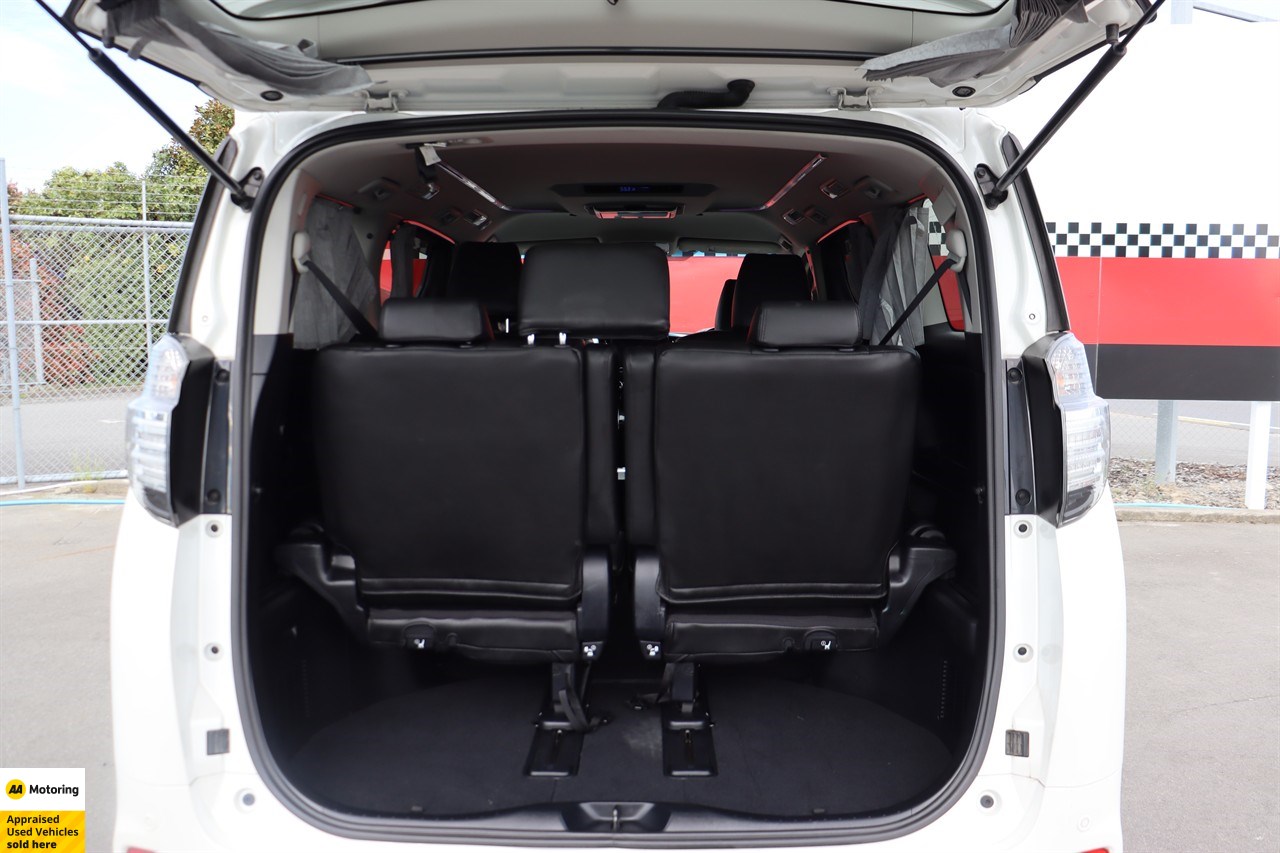 2016 Toyota Vellfire