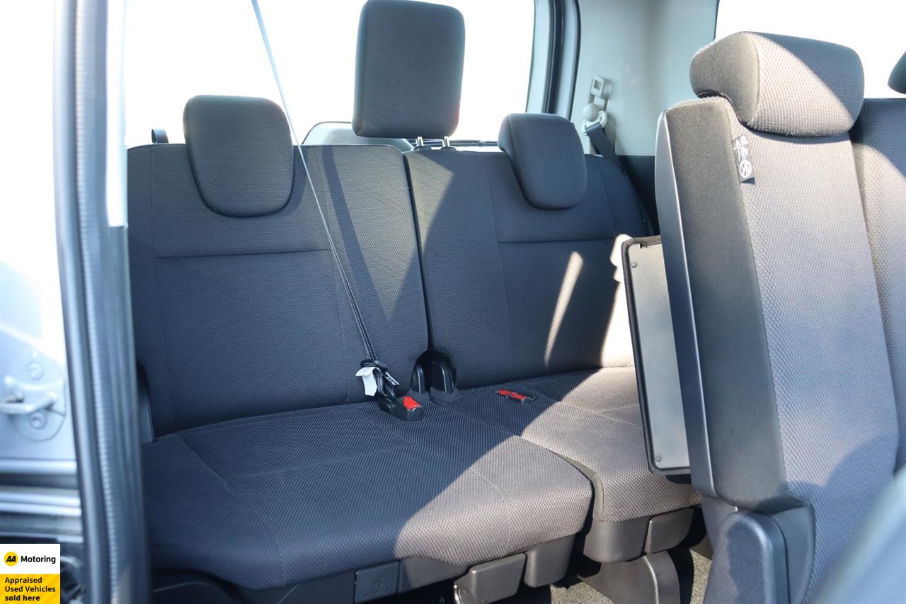 2017 Nissan Serena
