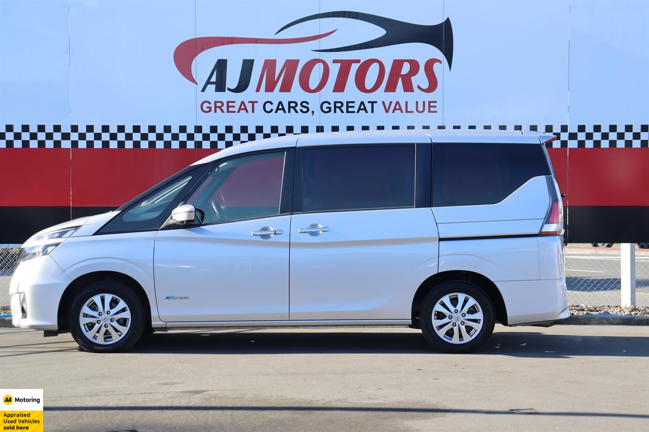 2017 Nissan Serena