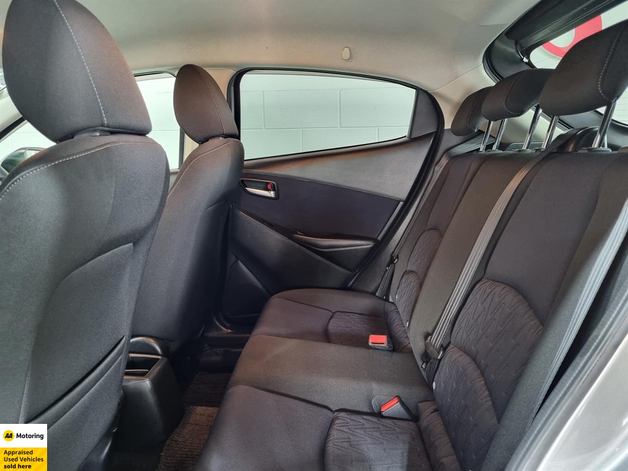 2014 Mazda Demio