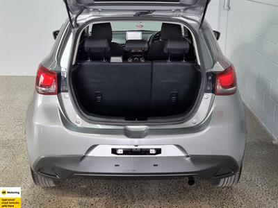 2014 Mazda Demio - Thumbnail