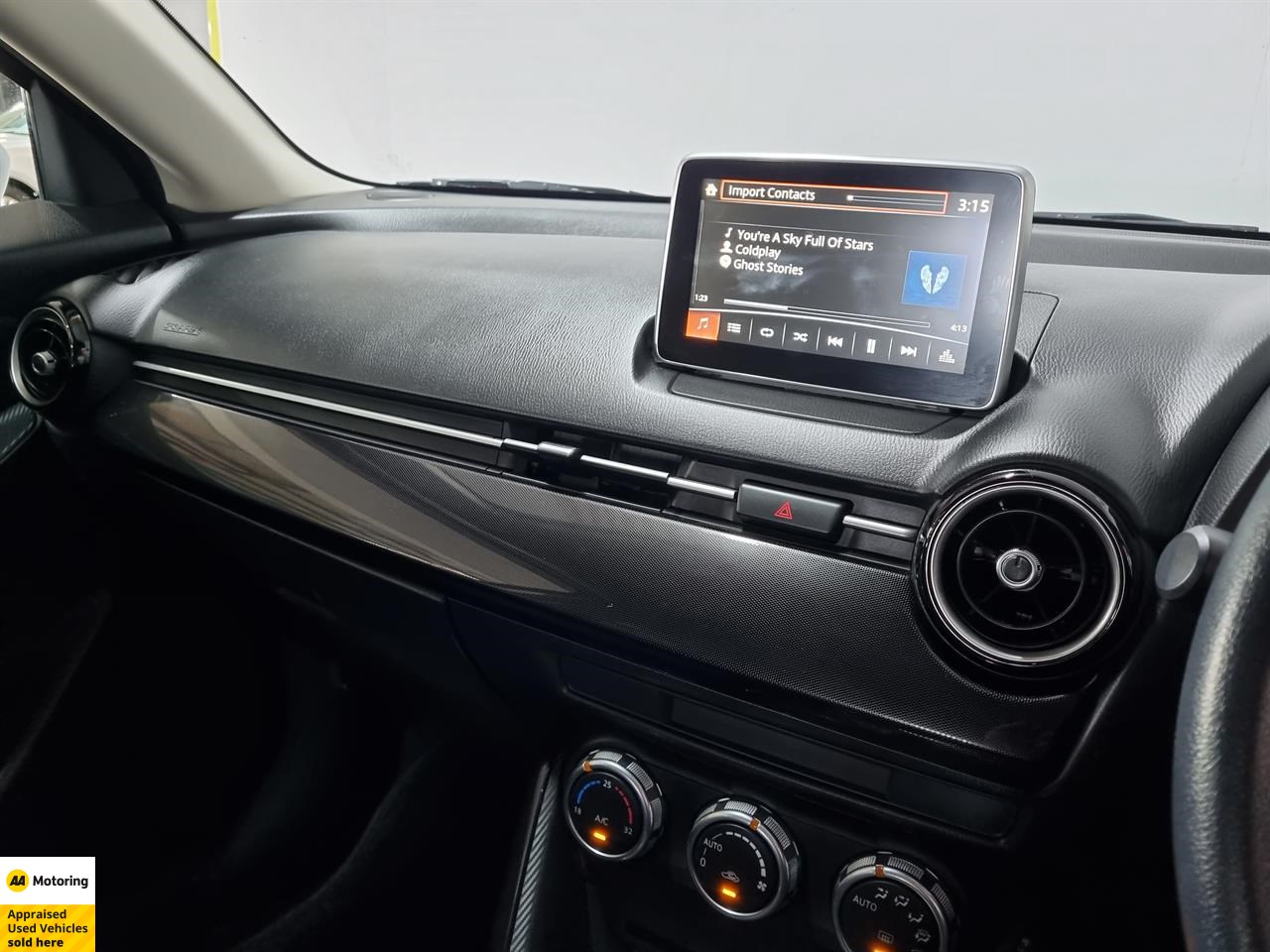 2014 Mazda Demio