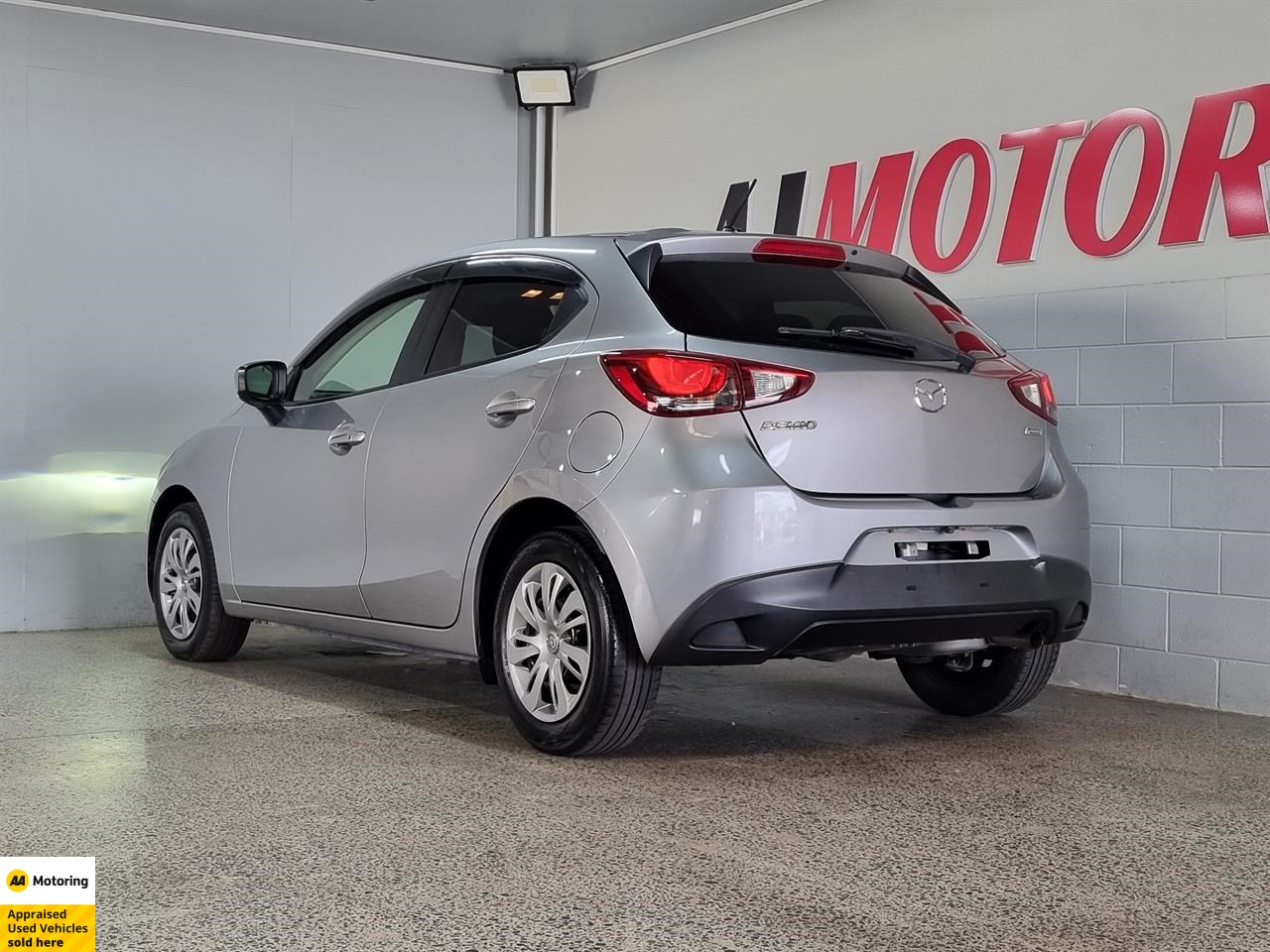 2014 Mazda Demio