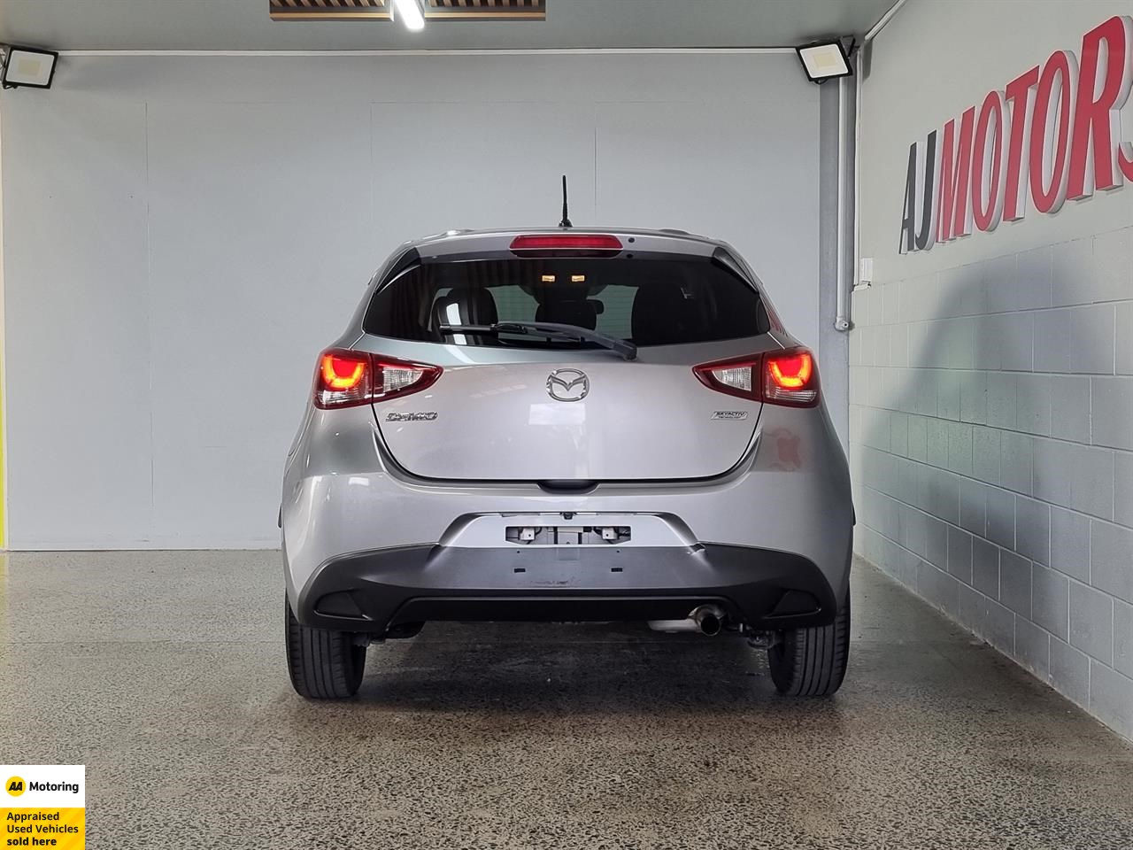 2014 Mazda Demio