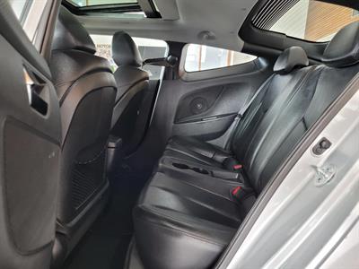 2013 Hyundai Veloster - Thumbnail