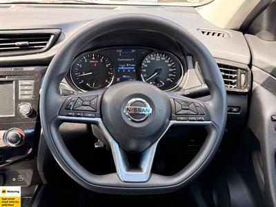 2022 Nissan X-Trail - Thumbnail