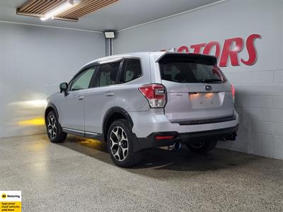 2016 Subaru Forester - Thumbnail
