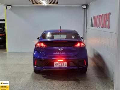 2019 Hyundai IONIQ - Thumbnail