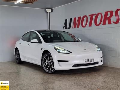 2021 Tesla Model 3 - Thumbnail