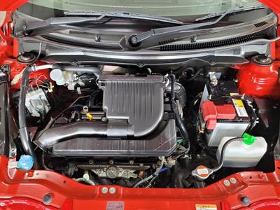 2014 Suzuki Swift - Thumbnail