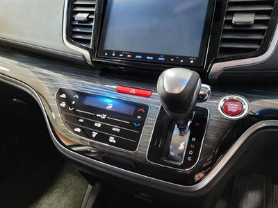 2014 Honda Odyssey - Thumbnail