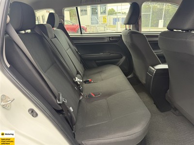 2020 Toyota Corolla - Thumbnail