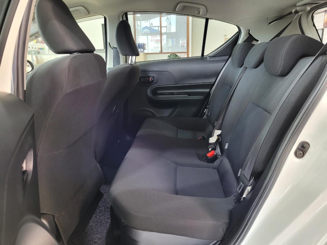 2017 Toyota Aqua