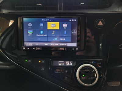2017 Toyota Aqua - Thumbnail