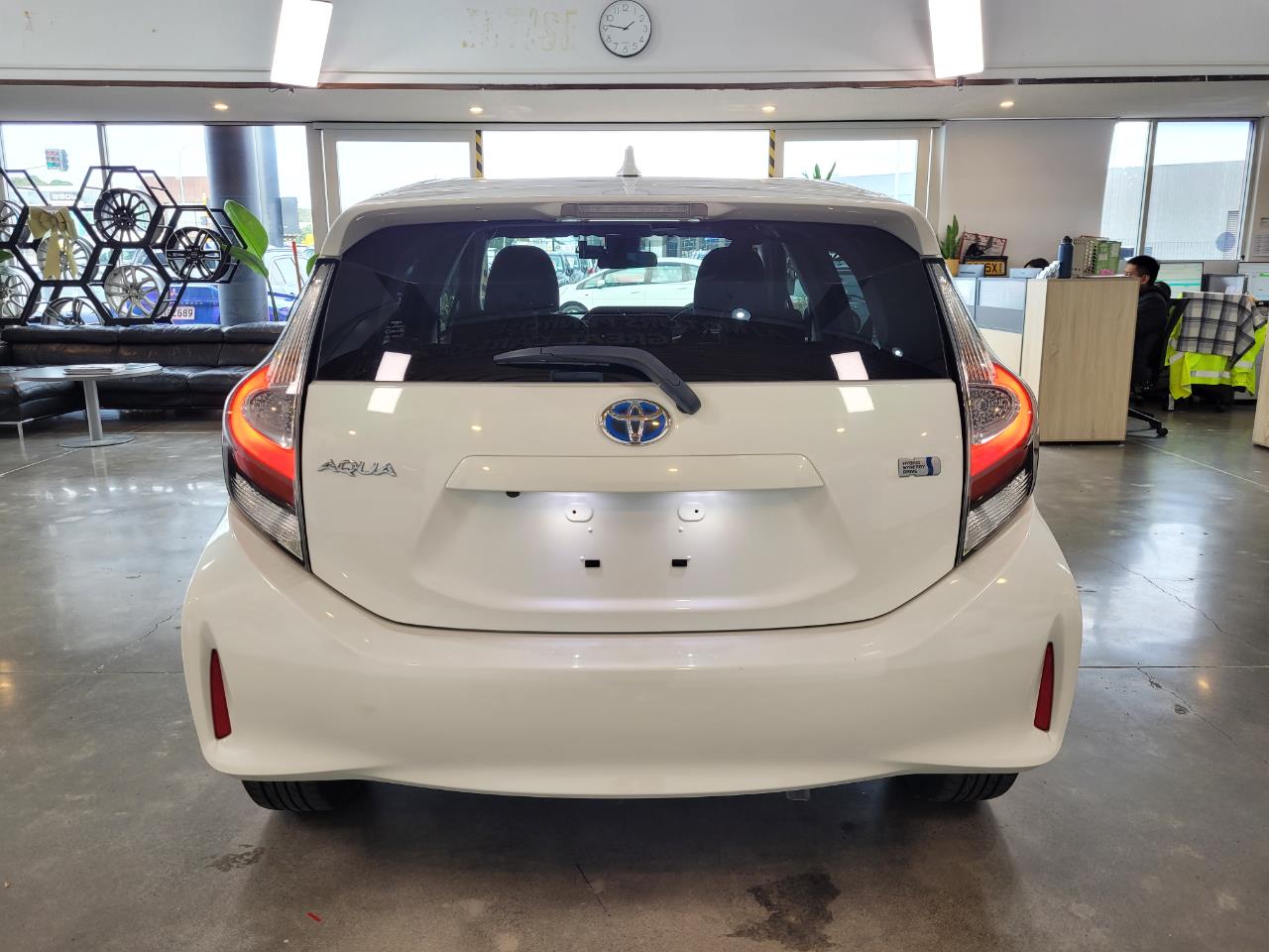 2017 Toyota Aqua