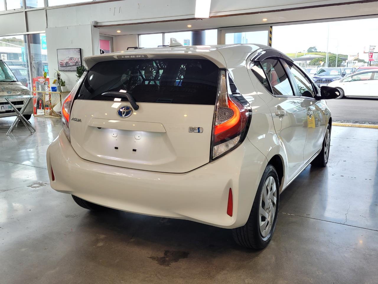 2017 Toyota Aqua