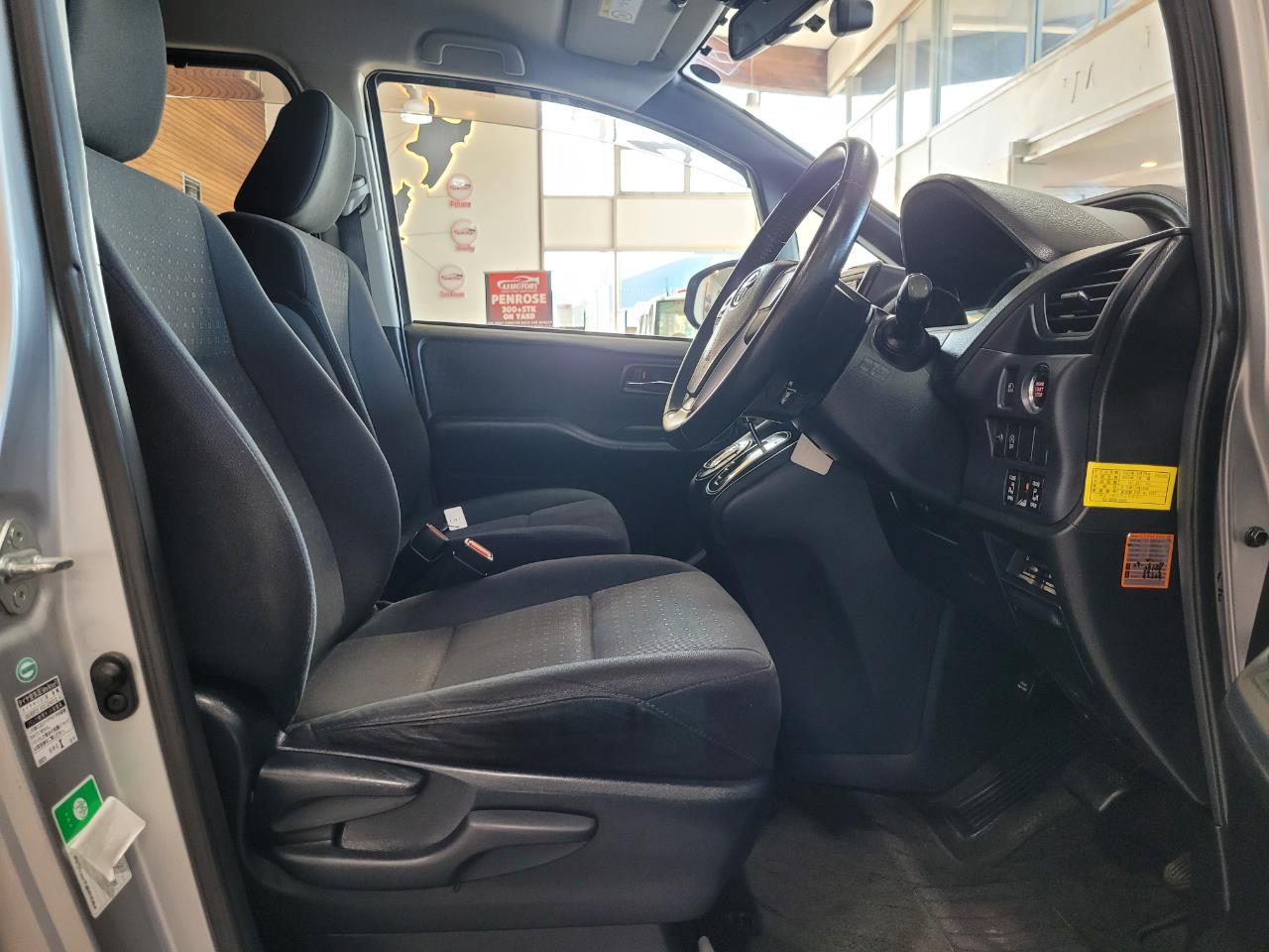 2014 Toyota Voxy