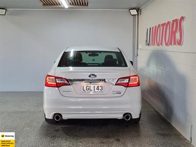 2018 Subaru Legacy - Thumbnail
