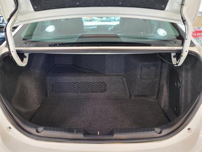 2014 Mazda Axela - Thumbnail