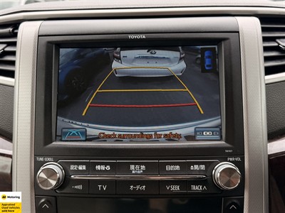 2012 Toyota Alphard - Thumbnail