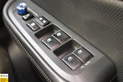 2016 Subaru Legacy - Thumbnail