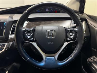 2015 Honda Jade - Thumbnail