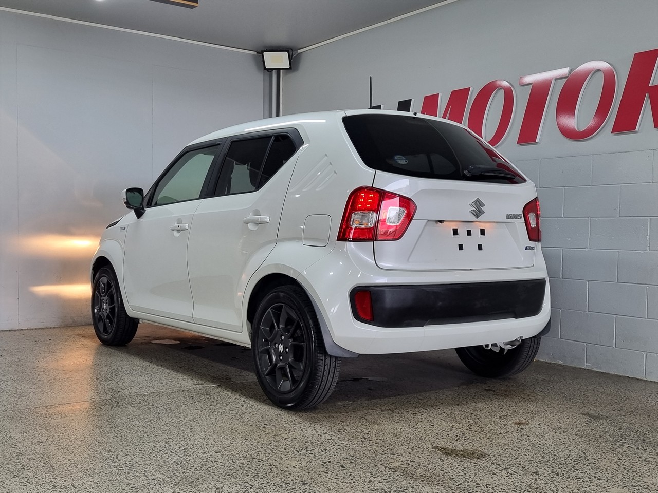 2016 Suzuki Ignis