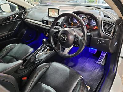 2013 Mazda Axela - Thumbnail