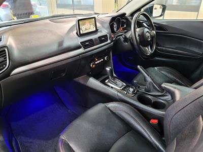 2013 Mazda Axela - Thumbnail