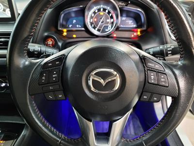 2013 Mazda Axela - Thumbnail